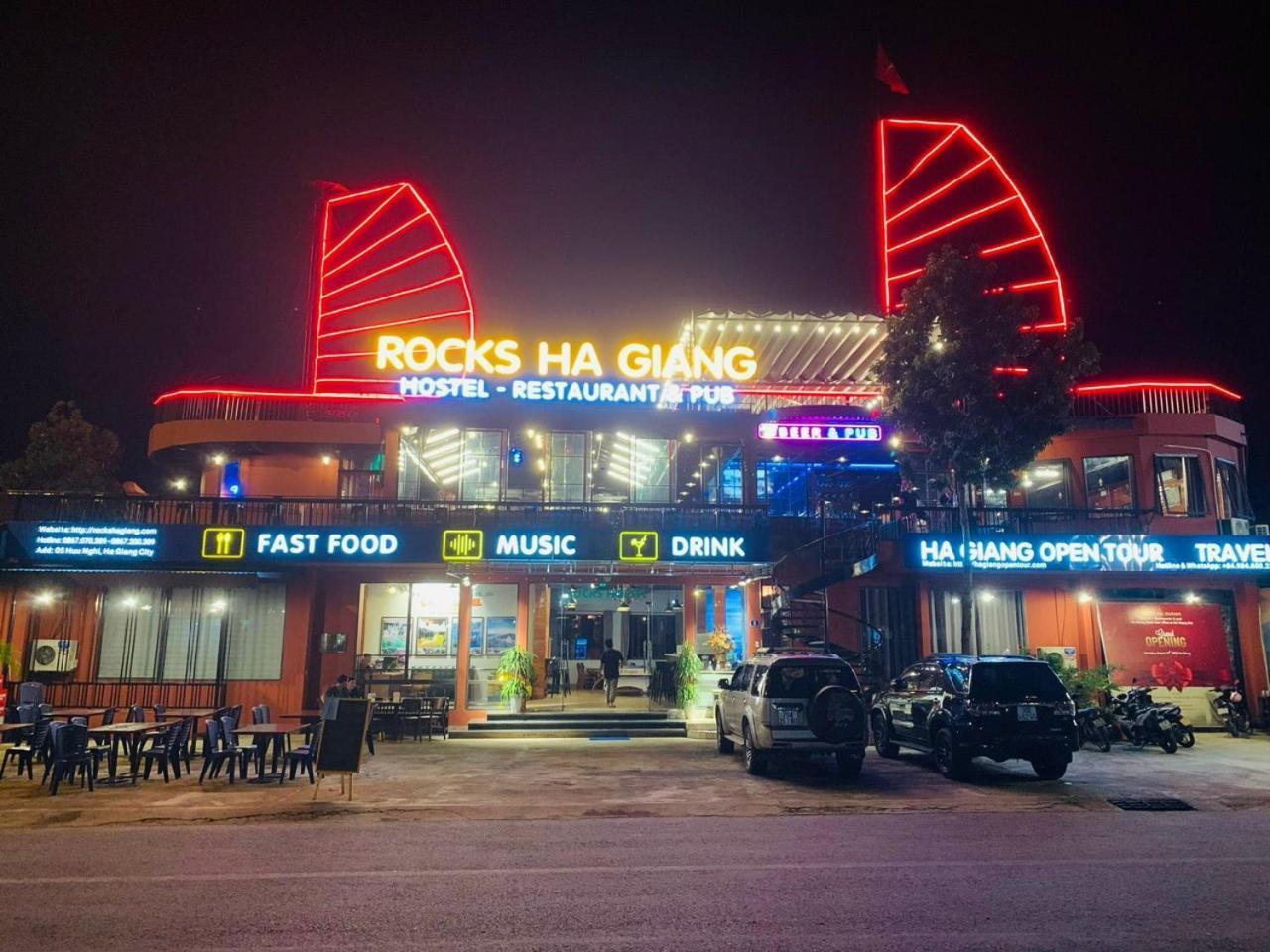 Rocks Ha Giang Hostel & Tour Kültér fotó
